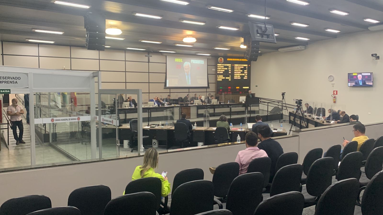 Vereador propõe proibição do uso de cigarros eletrônicos em ambientes fechados