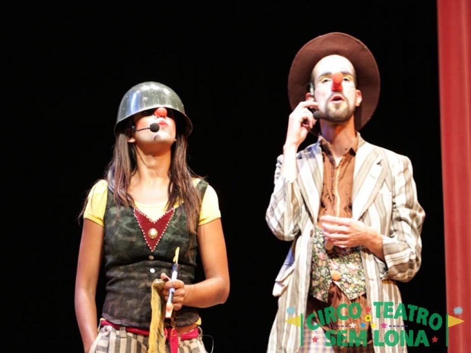 Teatro se reinventa no mundo digital e foca nas crianças