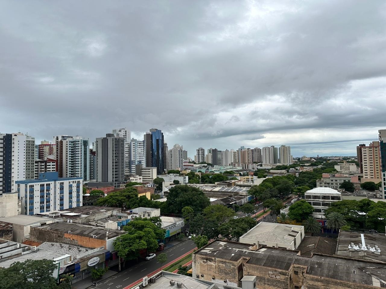 Sexta-feira (24) segue com chuva em Maringá; fim de semana terá tempo ameno