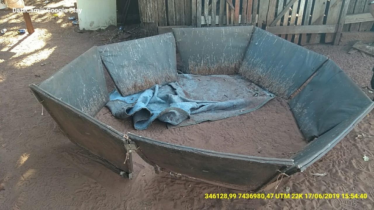 Dono de rinha de galo é multado em R$ 106 mil