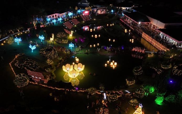 Começa a programação de Natal no Parque do Japão