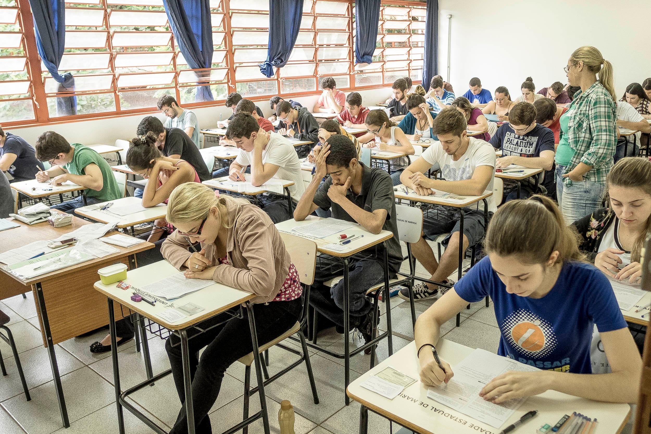 Vestibular da UEM ocorre a partir deste domingo (9)