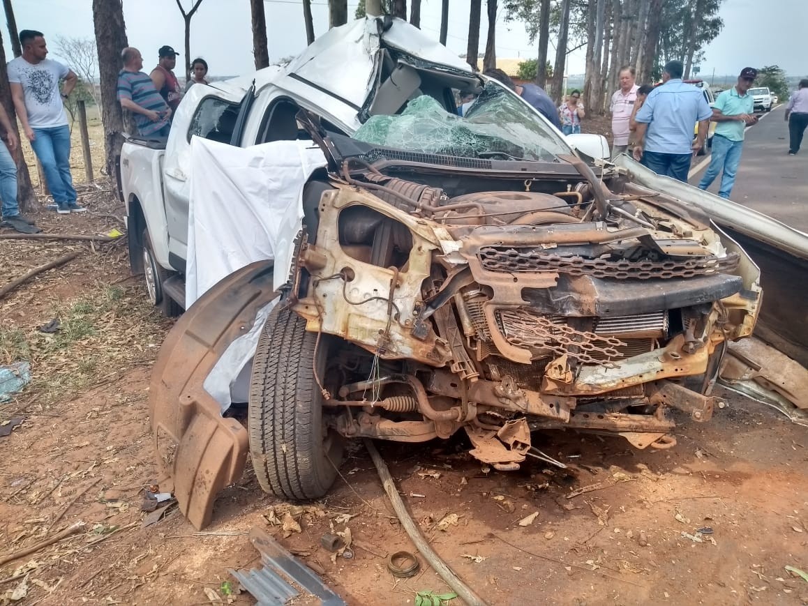 Motorista morre após colisão contra árvore na PR-478