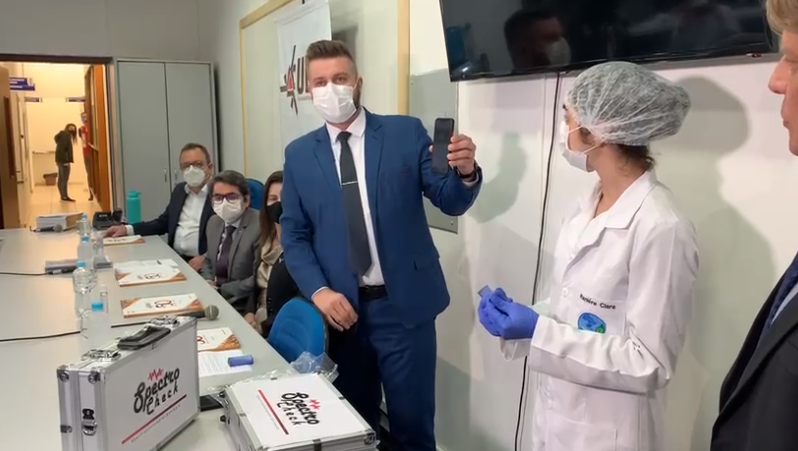 UEM apresenta teste com diagnóstico rápido e preciso