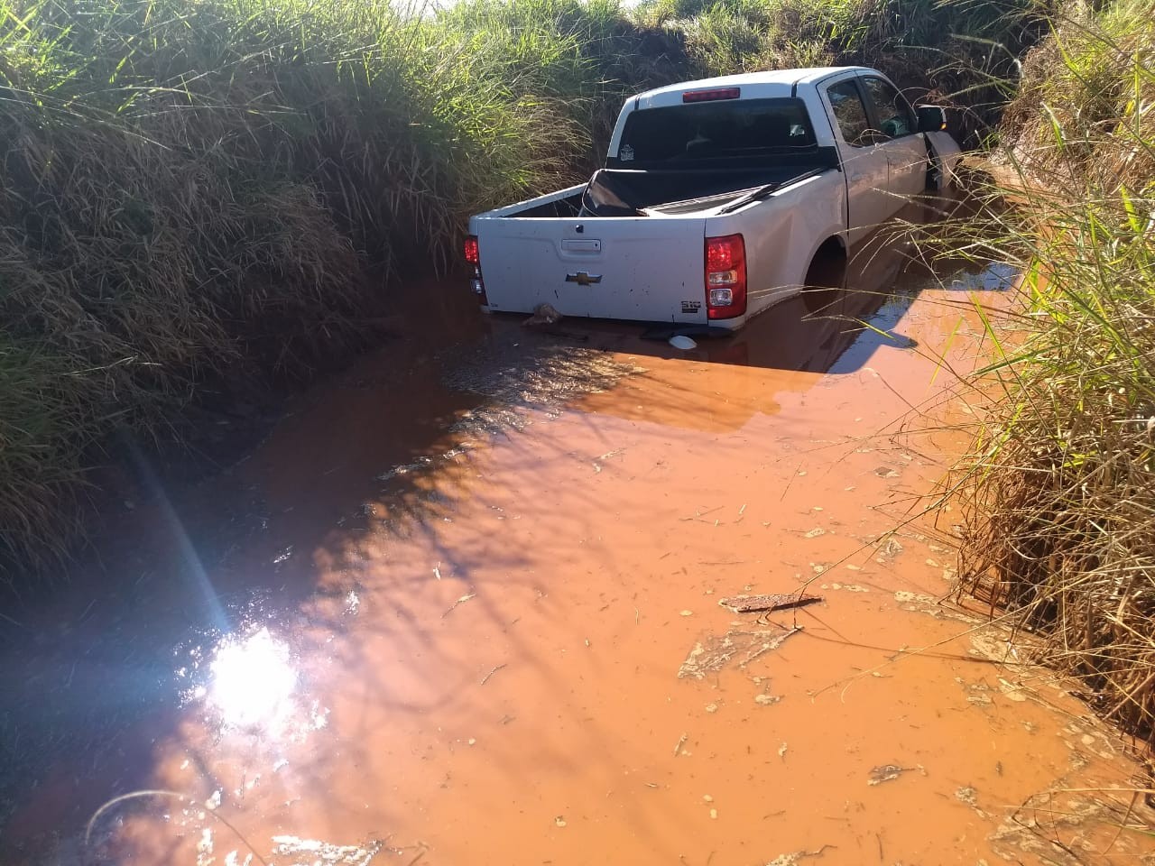 Suspeitos de homicídio são presos em flagrante