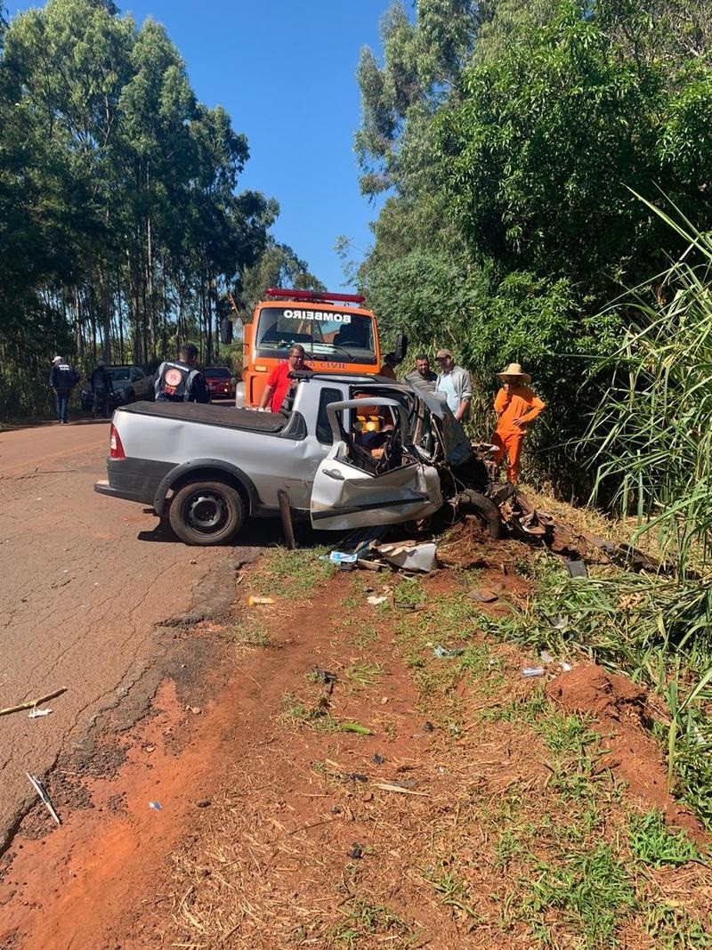 Mãe e filho morrem em acidente na região