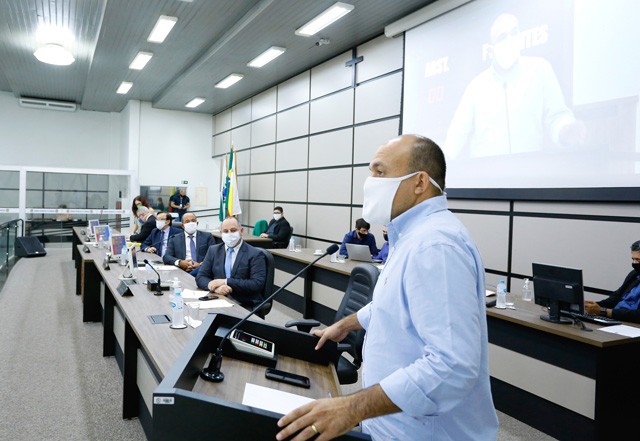 Número de cirurgias e consultas médicas especializadas cai em Maringá