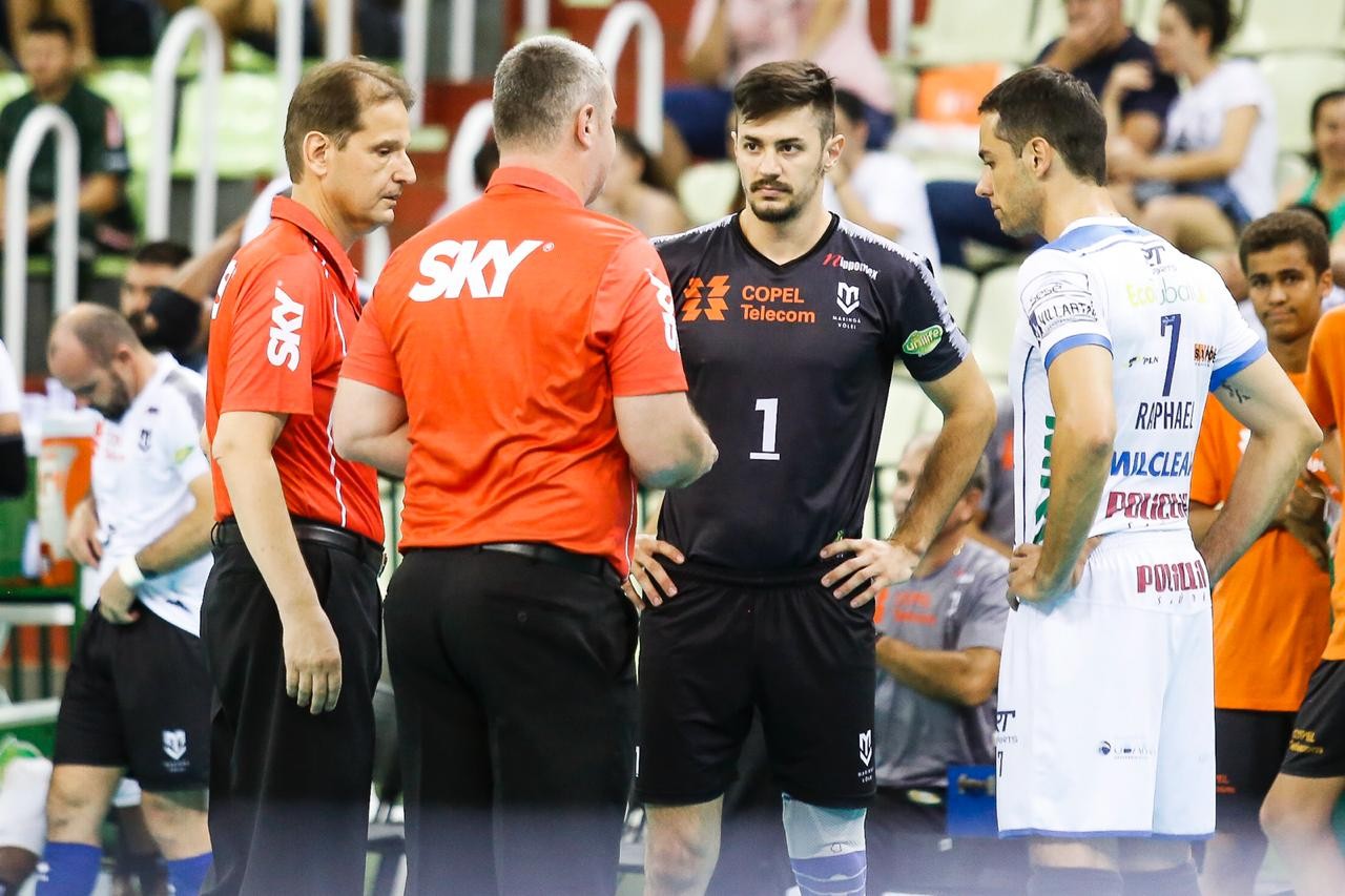 Copel Telecom vence Sesc RJ por 3 sets a 1