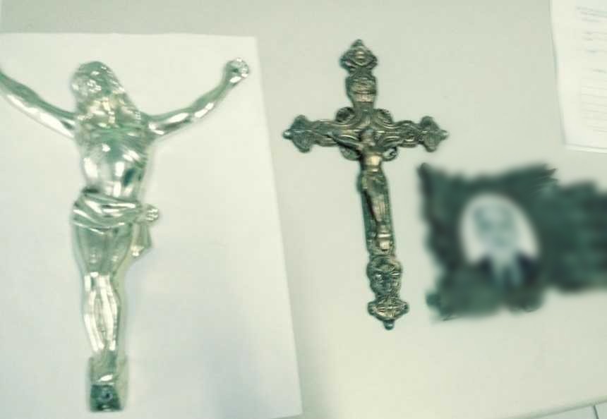 Cemitério enfrenta onda de furtos de peças que identificam sepulturas