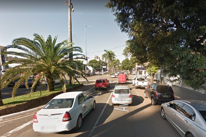 Trânsito: Evite trafegar pela Avenida Paraná até sexta-feira (20)