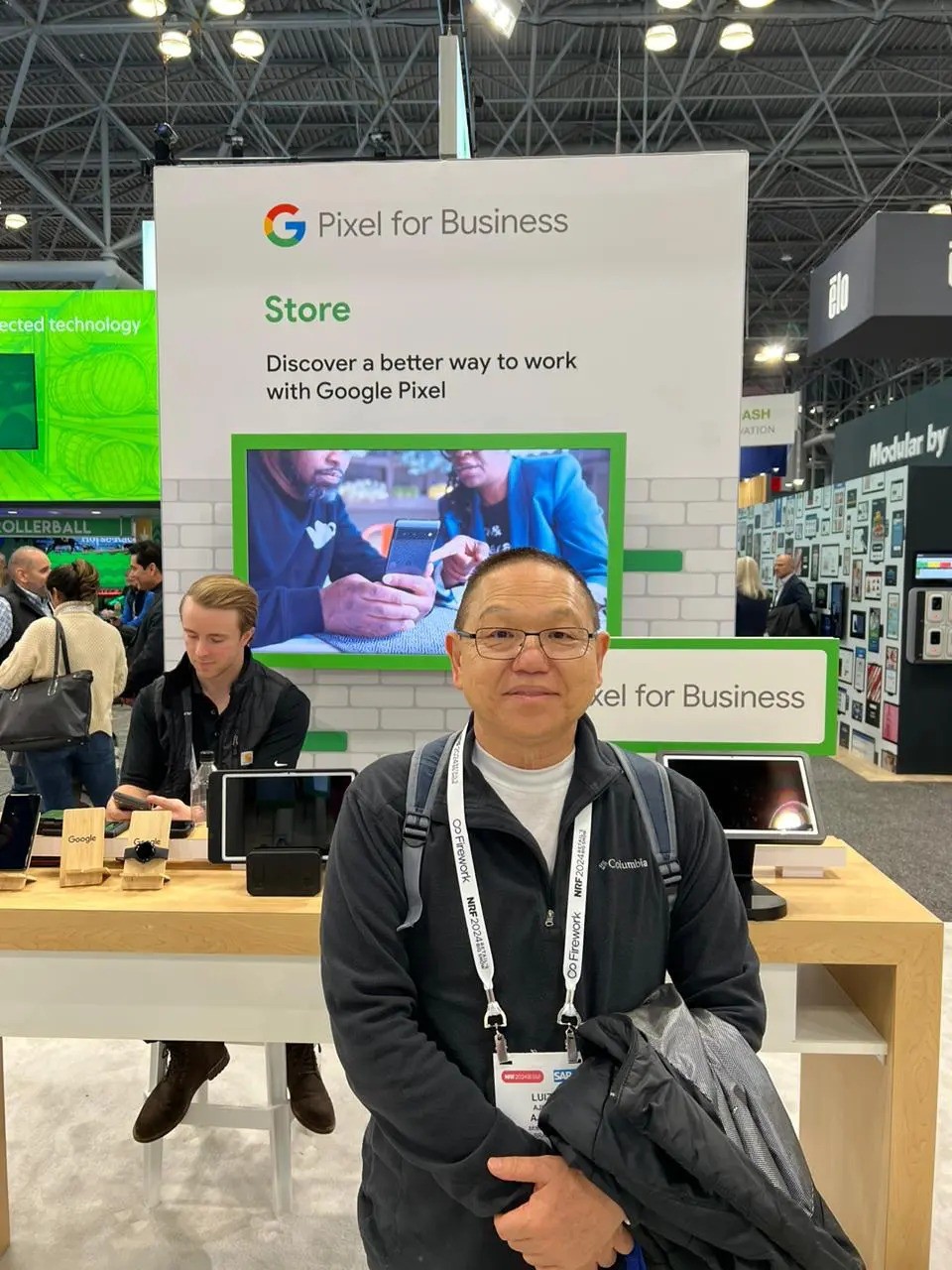 Presidente do Sicoob Metropolitano participa da maior feira de varejo do mundo e destaca relação de empresas e clientes