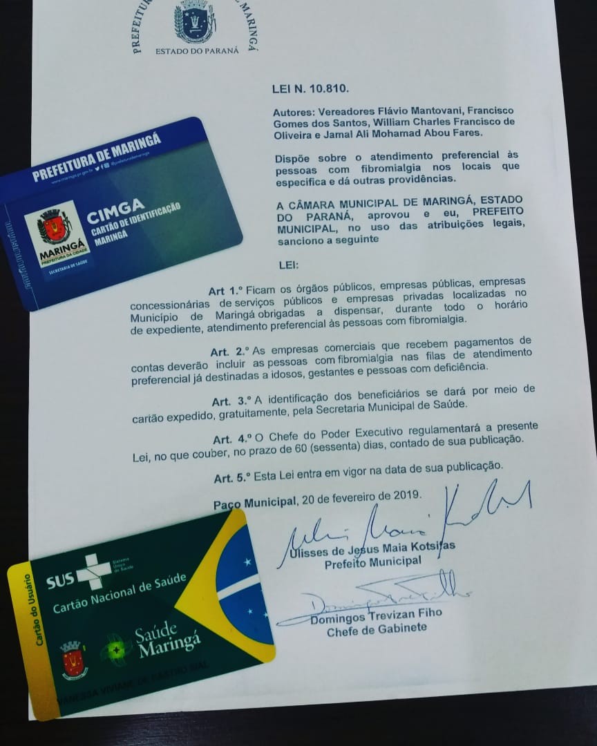 Saúde entrega primeiros cartões para portadores de fibromialgia