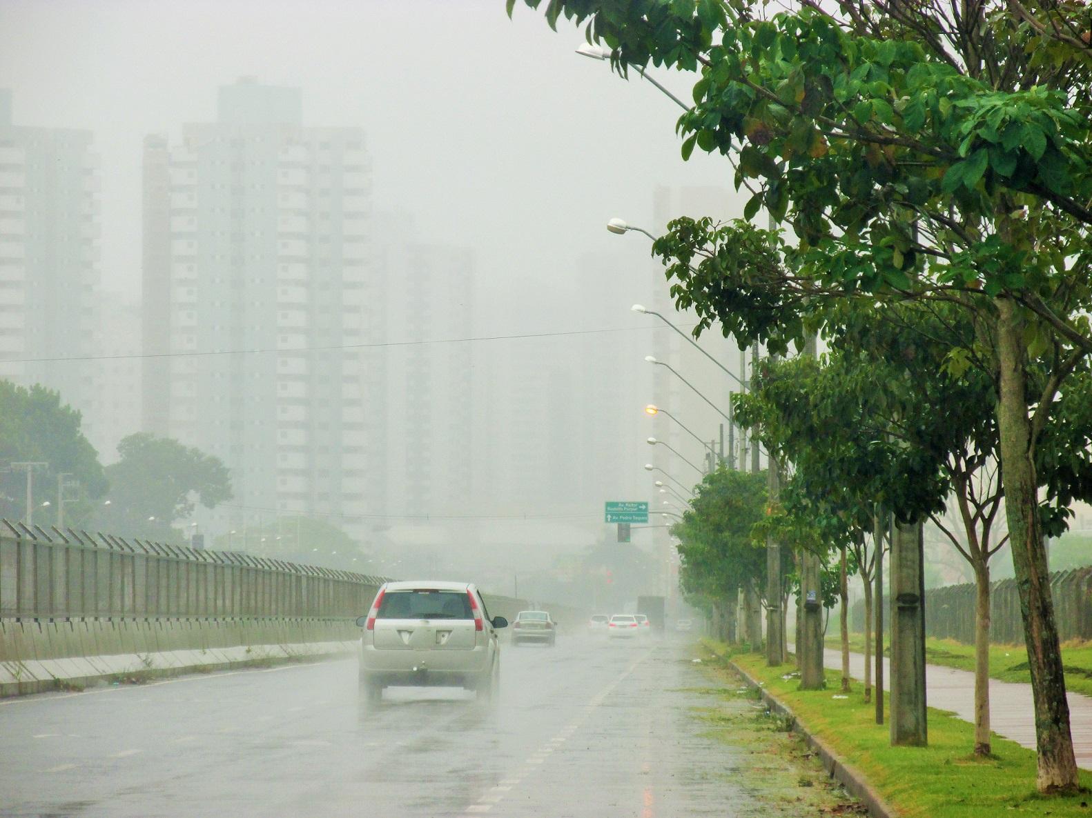 Quarta-feira (5) amanhece chuvosa em Maringá; tarde terá temperatura amena