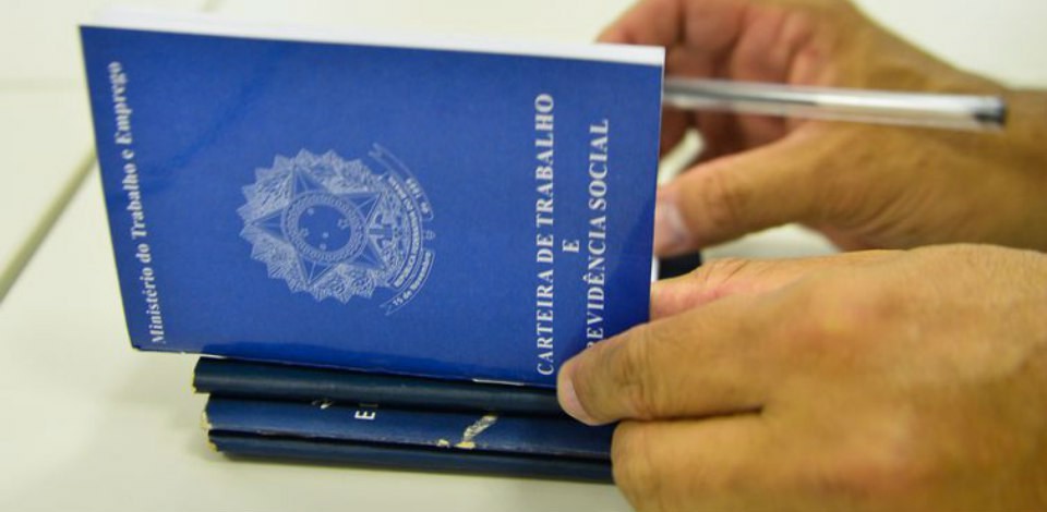 25 mil trabalhadores ainda não sacaram o benefício no Paraná