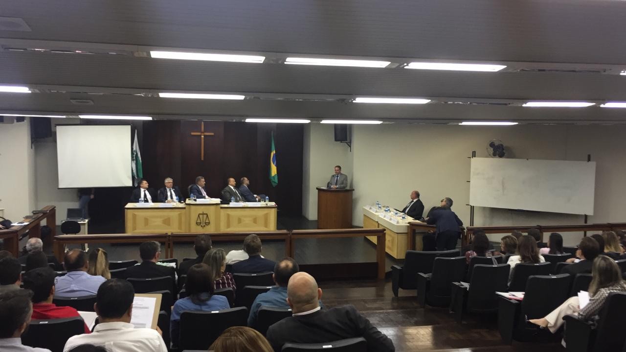 Em Maringá, juízes solicitam mais servidores para o TJ
