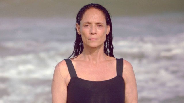 Homenagem à atriz maringaense Sonia Braga