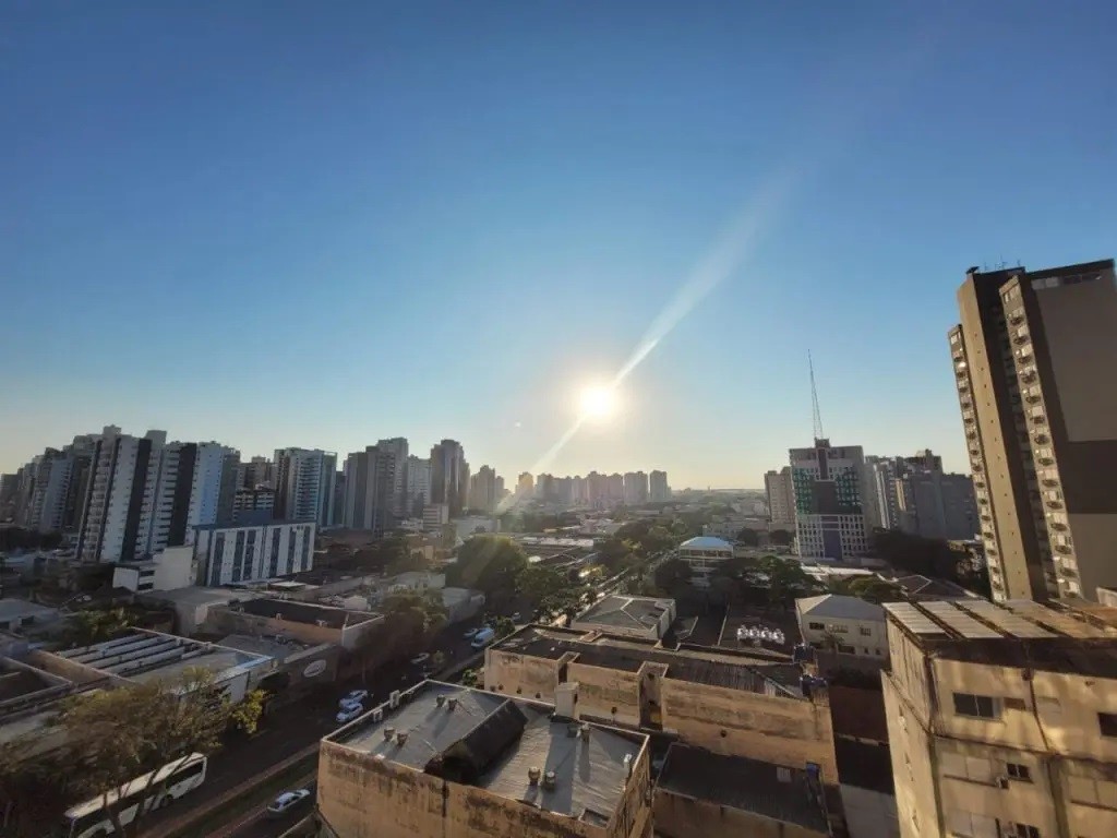 Temperaturas altas marcam a terça-feira (22) em Maringá