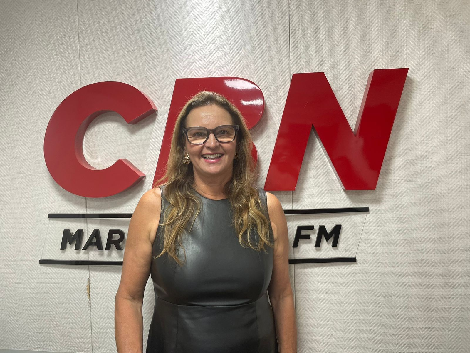 Empresária Fátima Iwata recebe Prêmio Acim Mulher