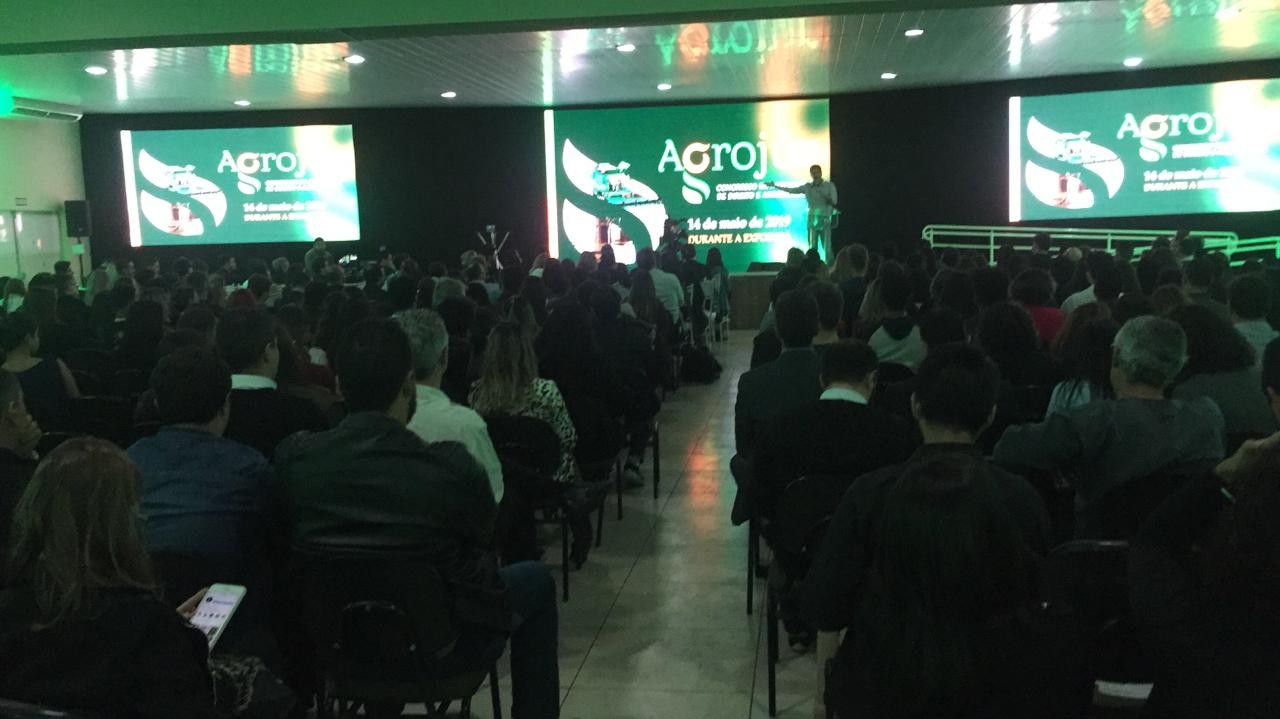 Agrojur debate legislação e agronegócio na Expoingá