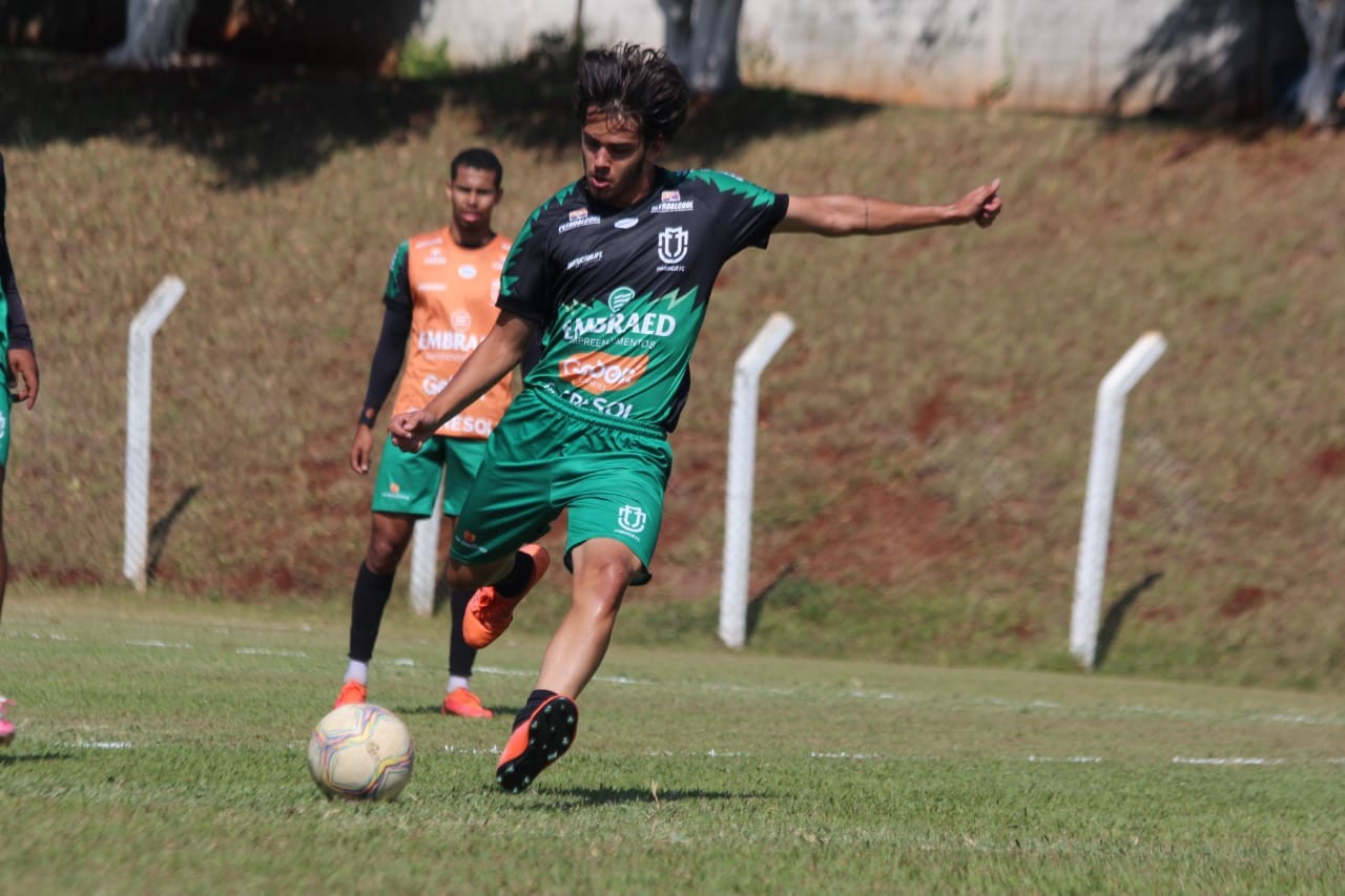 Após 1 ano e dois meses, Maringá FC retoma atividades nas categorias de base