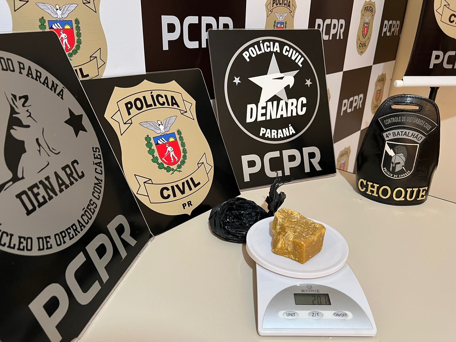 Denarc mobiliza 30 policiais em operação contra o tráfico de drogas