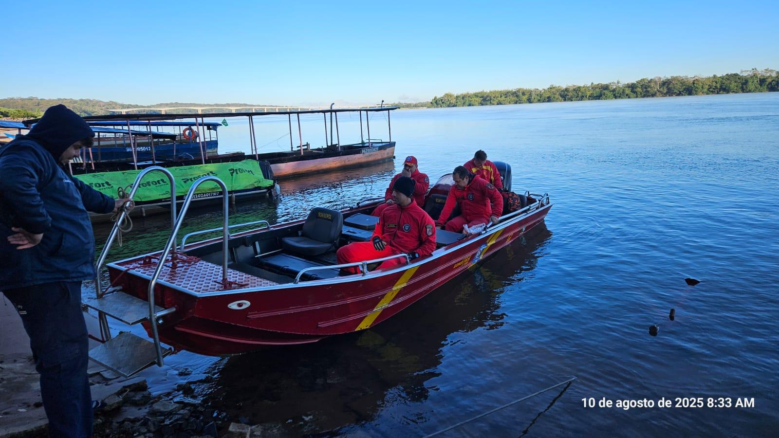 Na manhã desta segunda-feira (11), foram retomadas as buscas pelos quatro desaparecidos. | Foto: Polícia Civil