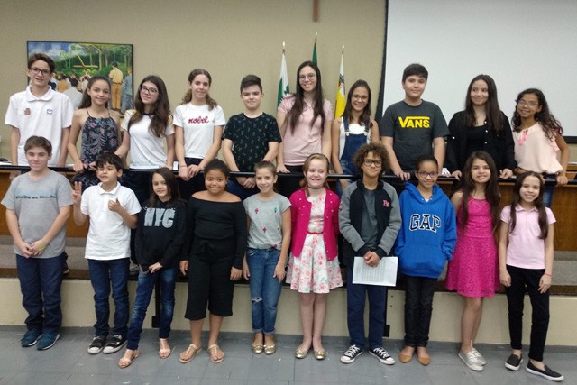 Programa “Câmara Mirim” está com inscrições abertas