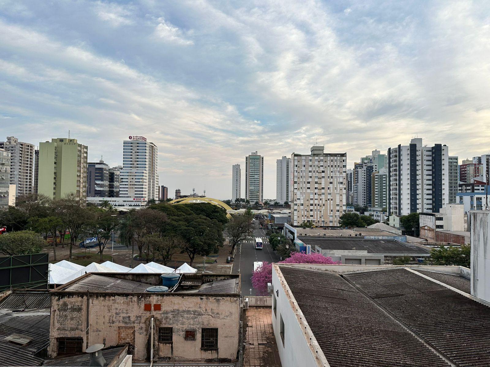 Veja a previsão para esta segunda-feira (25) em Maringá