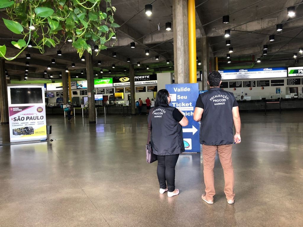 Procon notifica 22 empresas de transporte sobre o fornecimento de passagens gratuitas para idosos