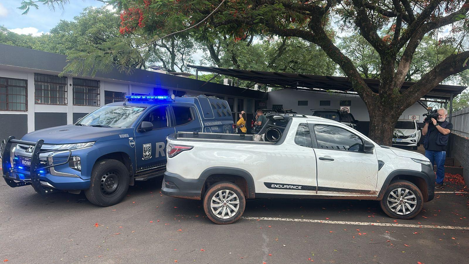 Carro com alerta de furto é flagrado por leitura de placa e apreendido