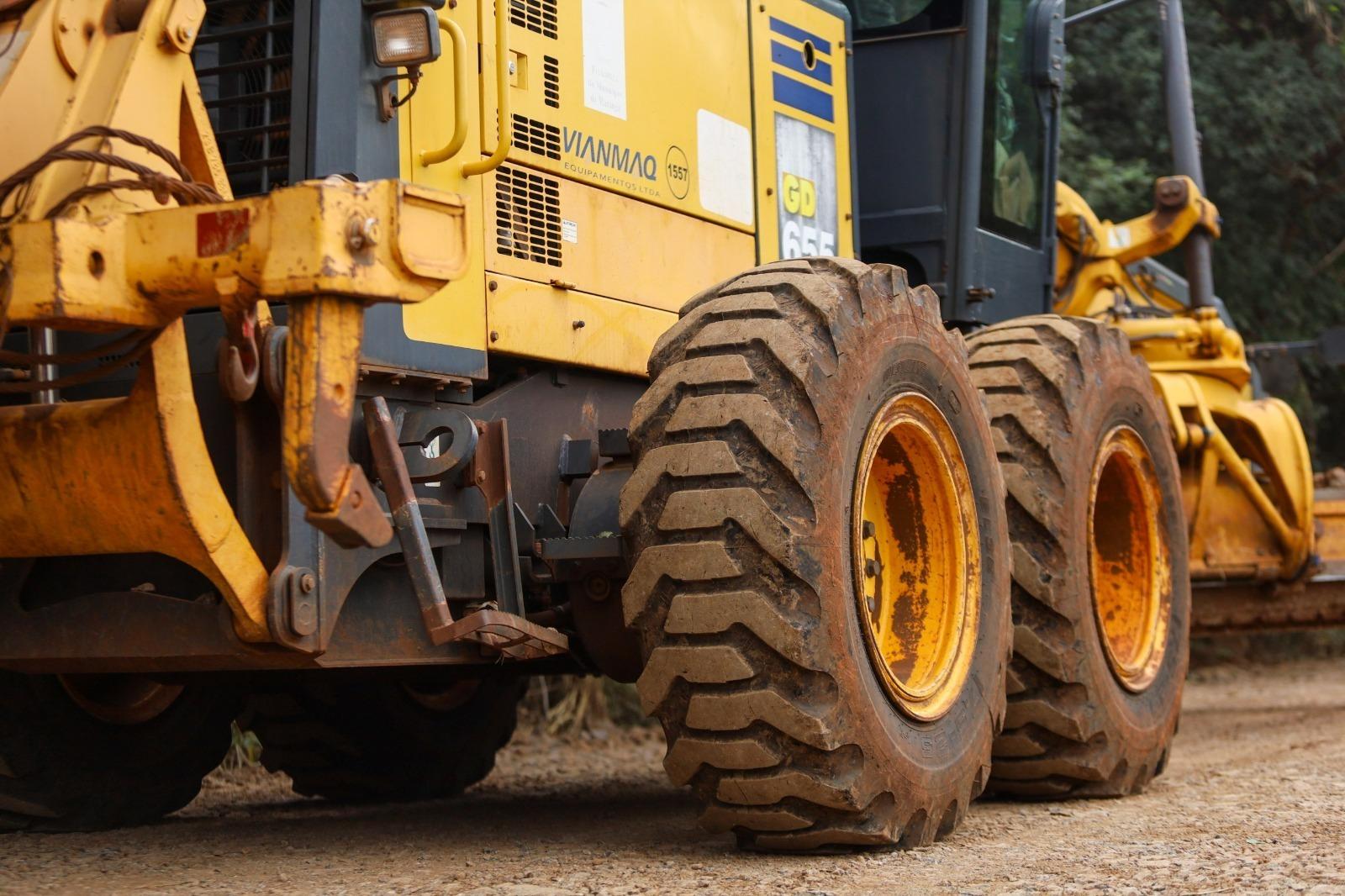 Prefeitura e Itaipu investem R$ 5 mi em pavimentação de estradas rurais