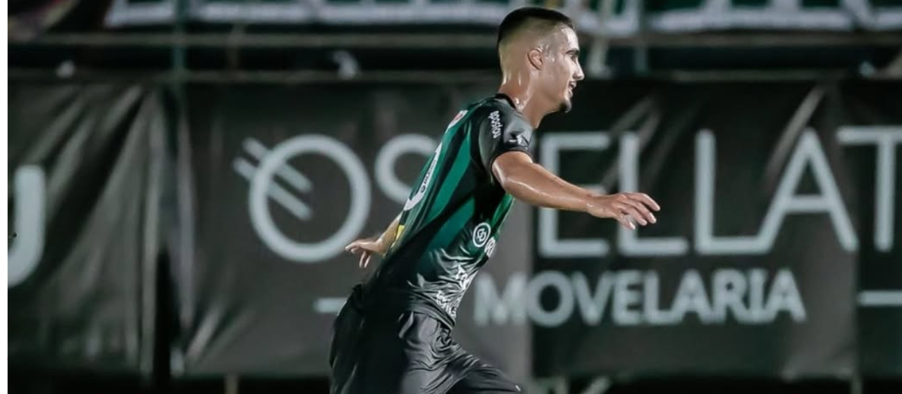 Com um jogador a menos, Maringá vence de virada o Confiança no WD e é líder