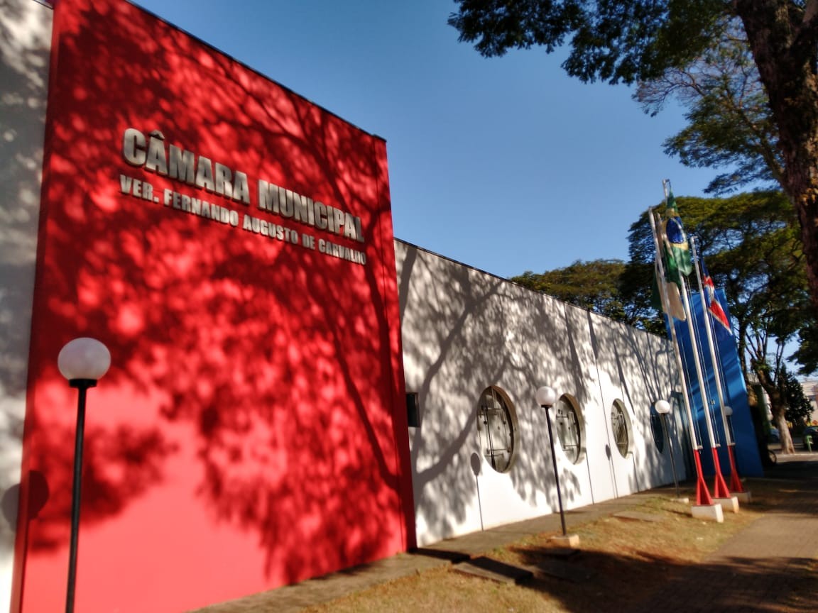 Câmara diz que cadeia pública tem um agente noturno para 110 presos