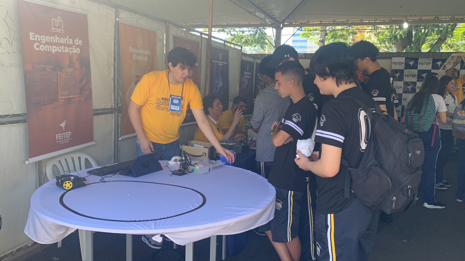 Três mostras de profissões são realizadas neste mês em Maringá