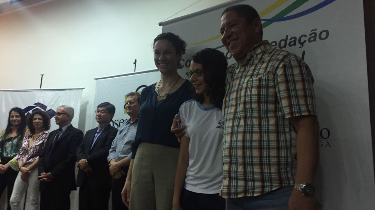 Concurso de redação sobre cidadania fiscal premia alunos