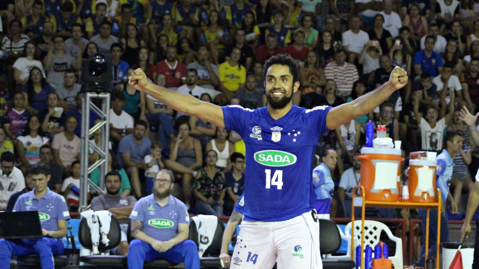 Derrotado pelo Cruzeiro, Copel é eliminado da Copa Brasil de Vôlei