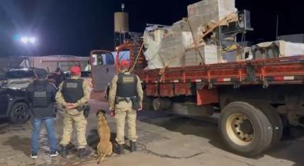 Denarc e BPRv apreendem quase 600 quilos de maconha