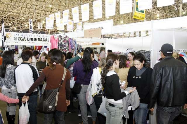Feira Ponta de Estoque começa nessa quarta-feira (20) em Maringá
