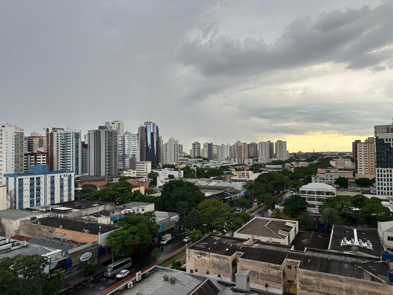 Simepar indica máxima de 38º C em Maringá nesta segunda-feira (13)