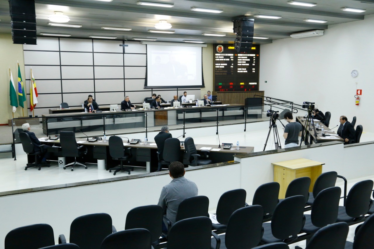 Vereadores querem apurar uso político de cestas básicas por pré-candidatos