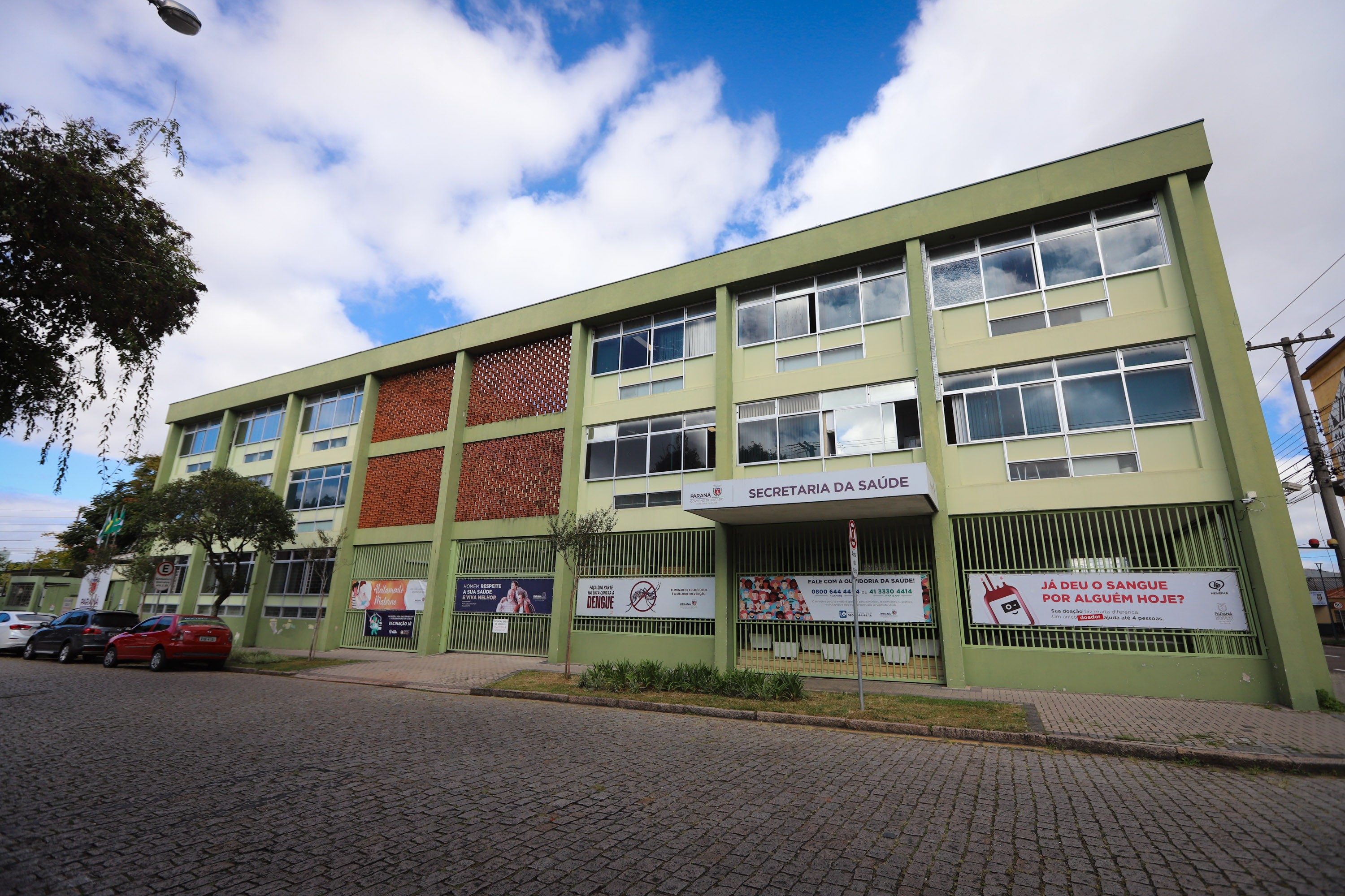 3,8 milhões de paranaenses estão com o esquema vacinal incompleto, aponta Sesa