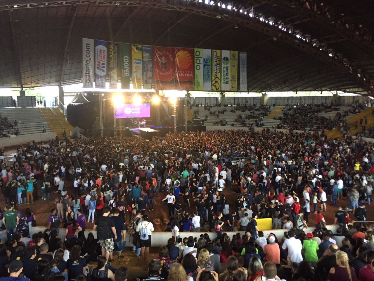 Hallel movimenta Parque de Exposições