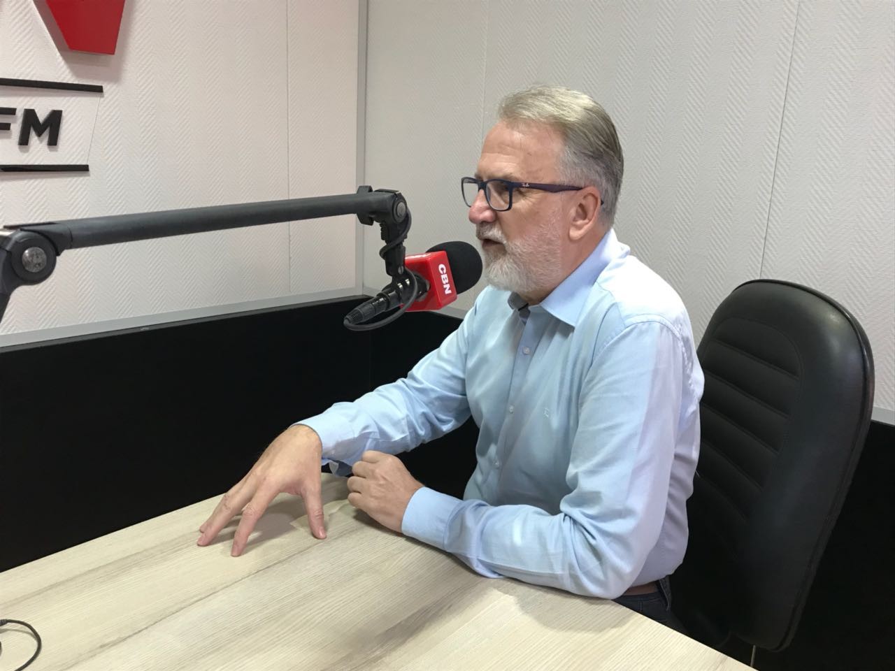 Ouvintes opinam sobre os combustíveis mais caros do Paraná