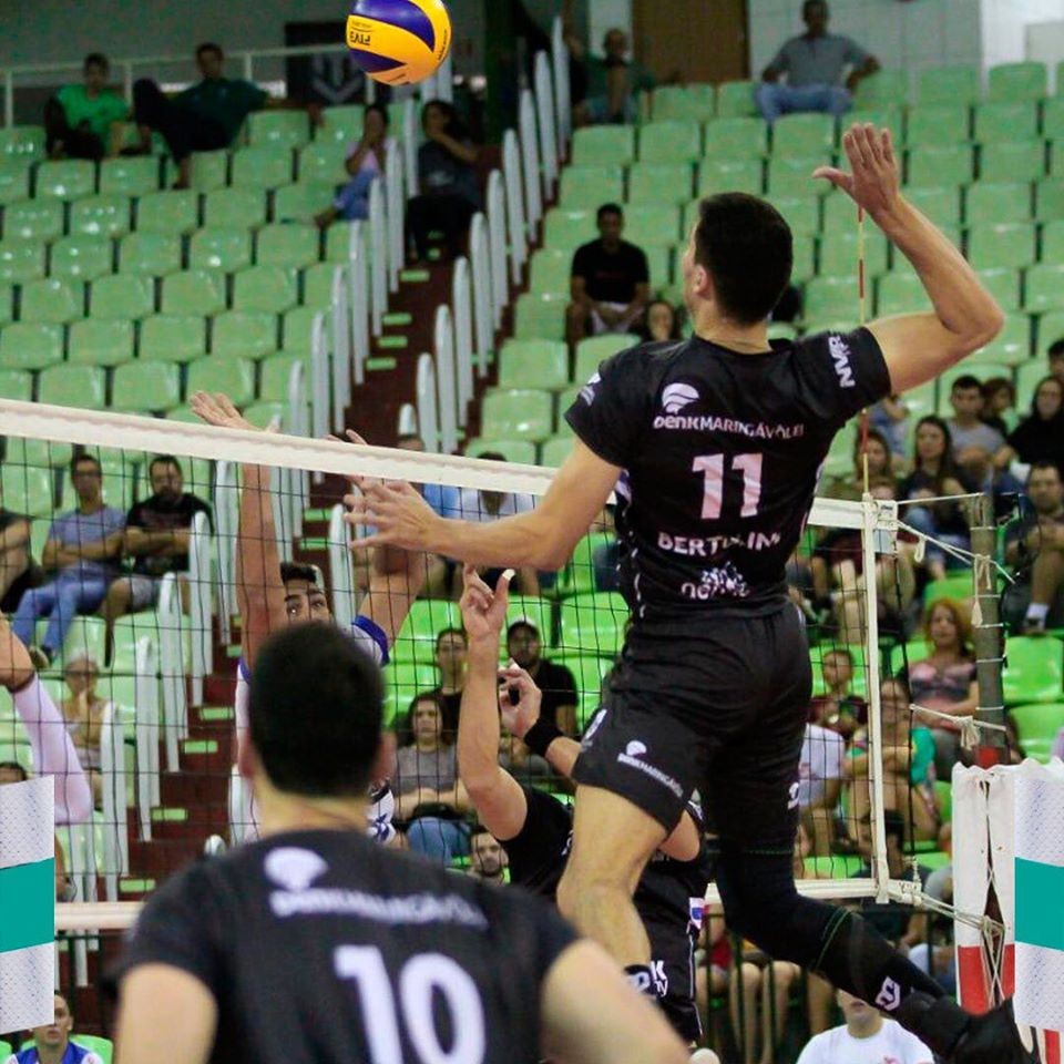 Denk perde para o Ribeirão Preto no tie-break