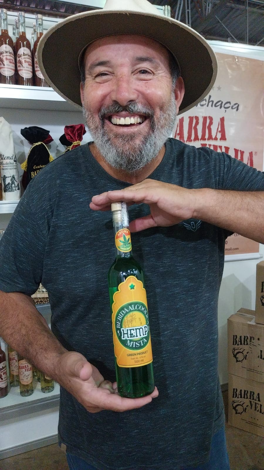 Cachaça de cannabis é um dos destaques de festival  em Jandaia do Sul