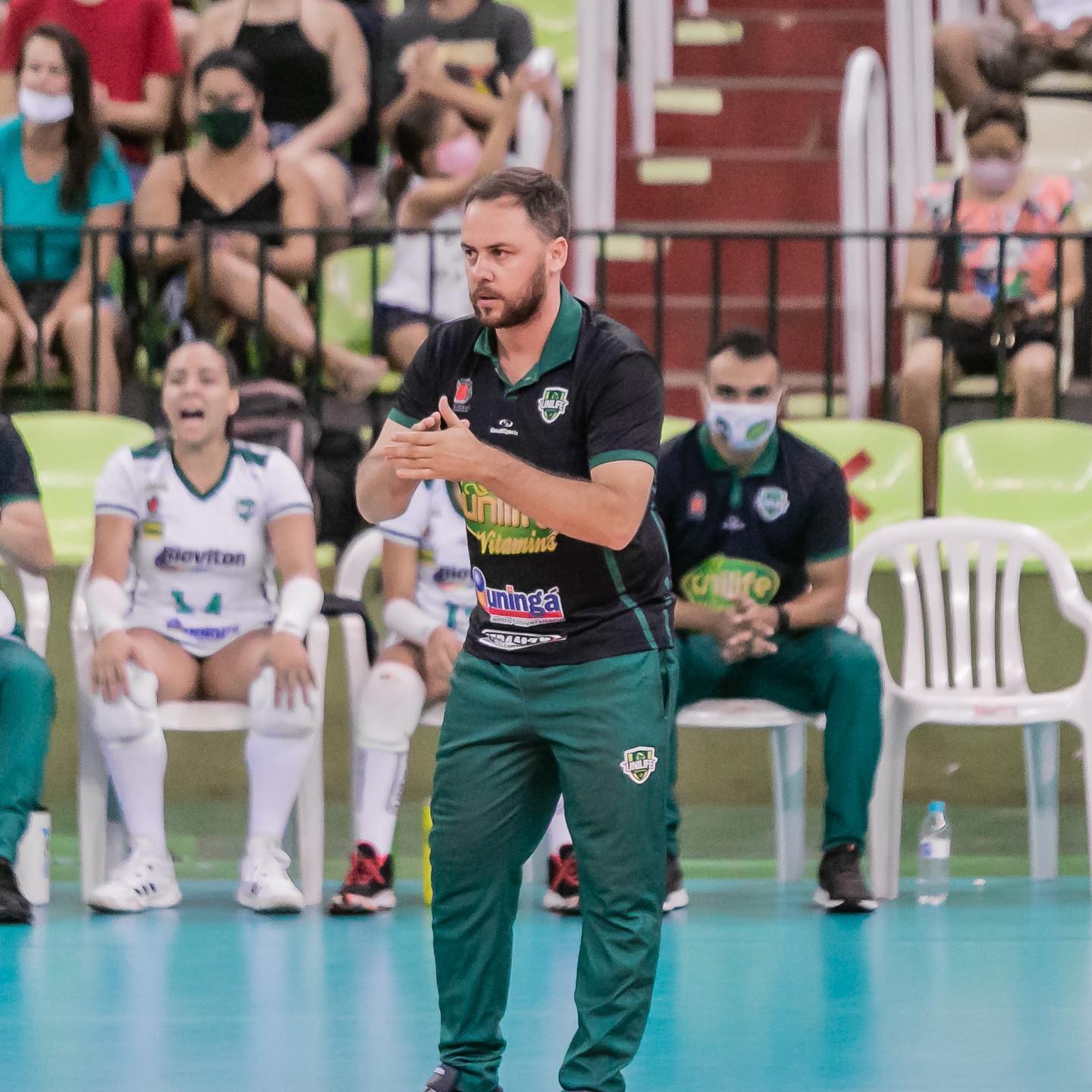 Vôlei feminino de Maringá pensa em classificação