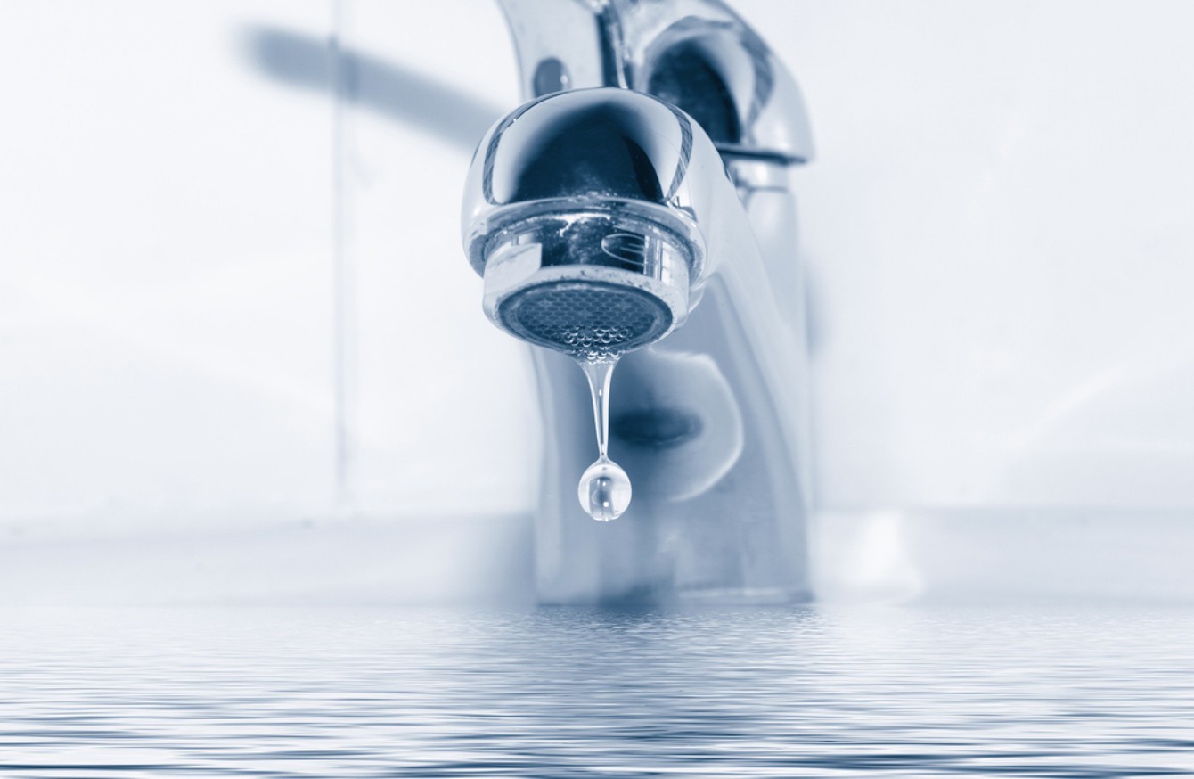 Abastecimento de água pode ser interrompido nessa 3ª feira em mais de 30 bairros