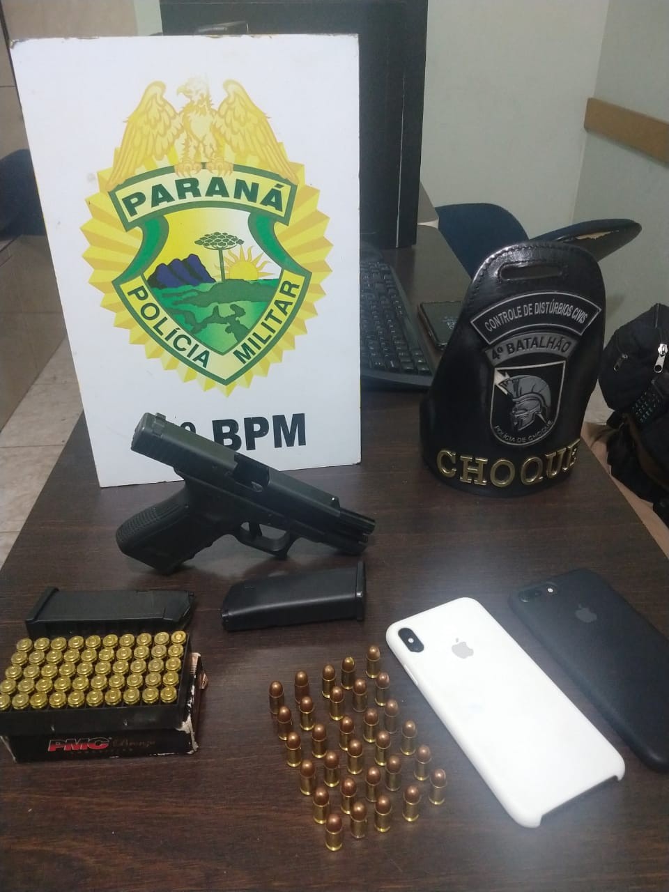 PM apreende arma de fogo e munições em Maringá