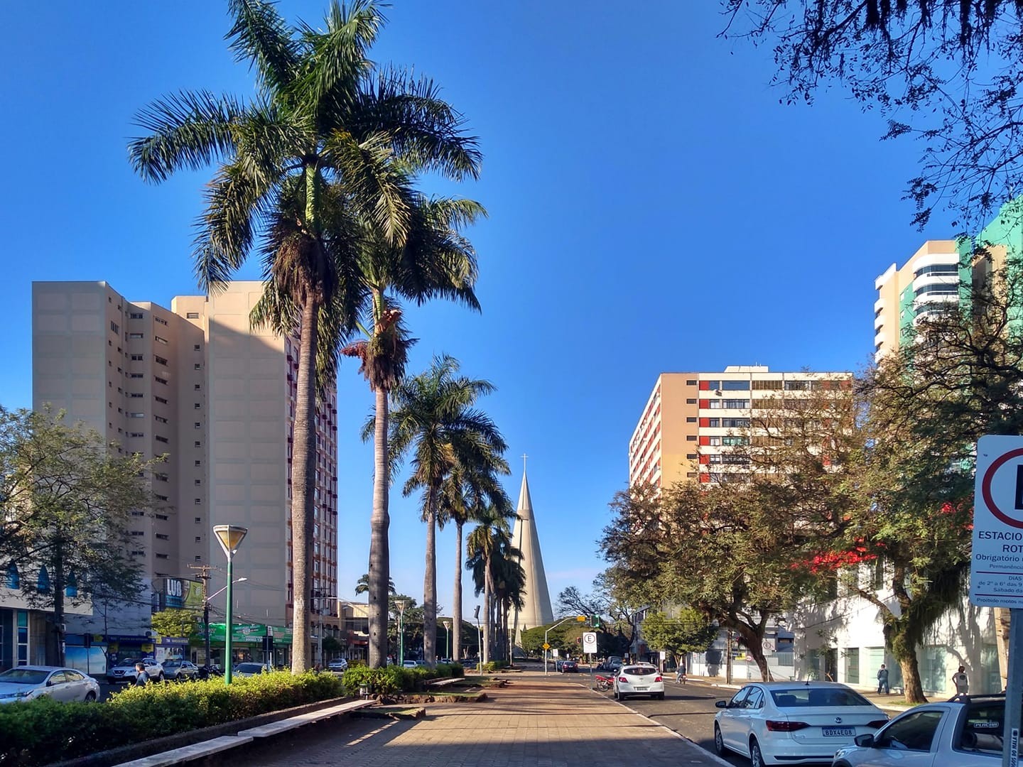 Calor segue intenso nesta sexta-feira (15); fim de semana pode ter chuva