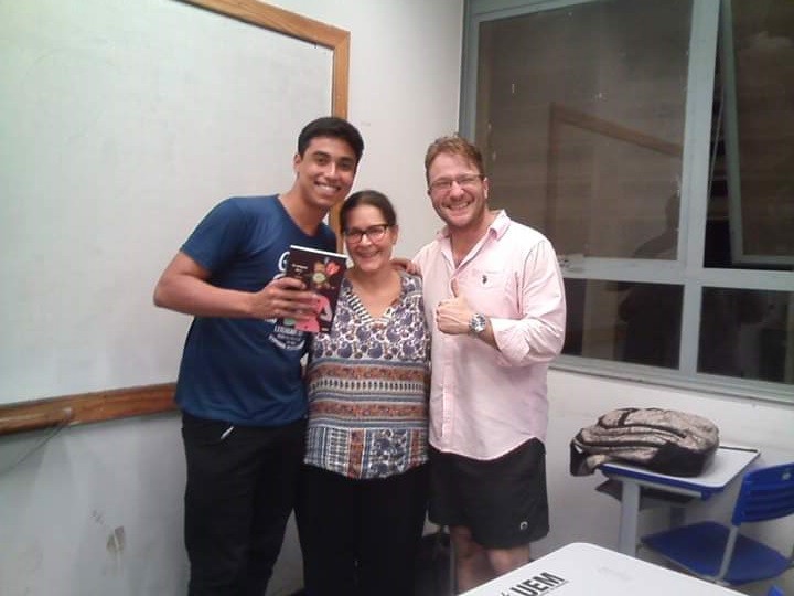 “Escrever um romance exige mais disciplina”, diz Leonor Cione